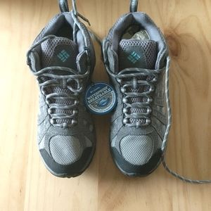 Columbia hiking boots